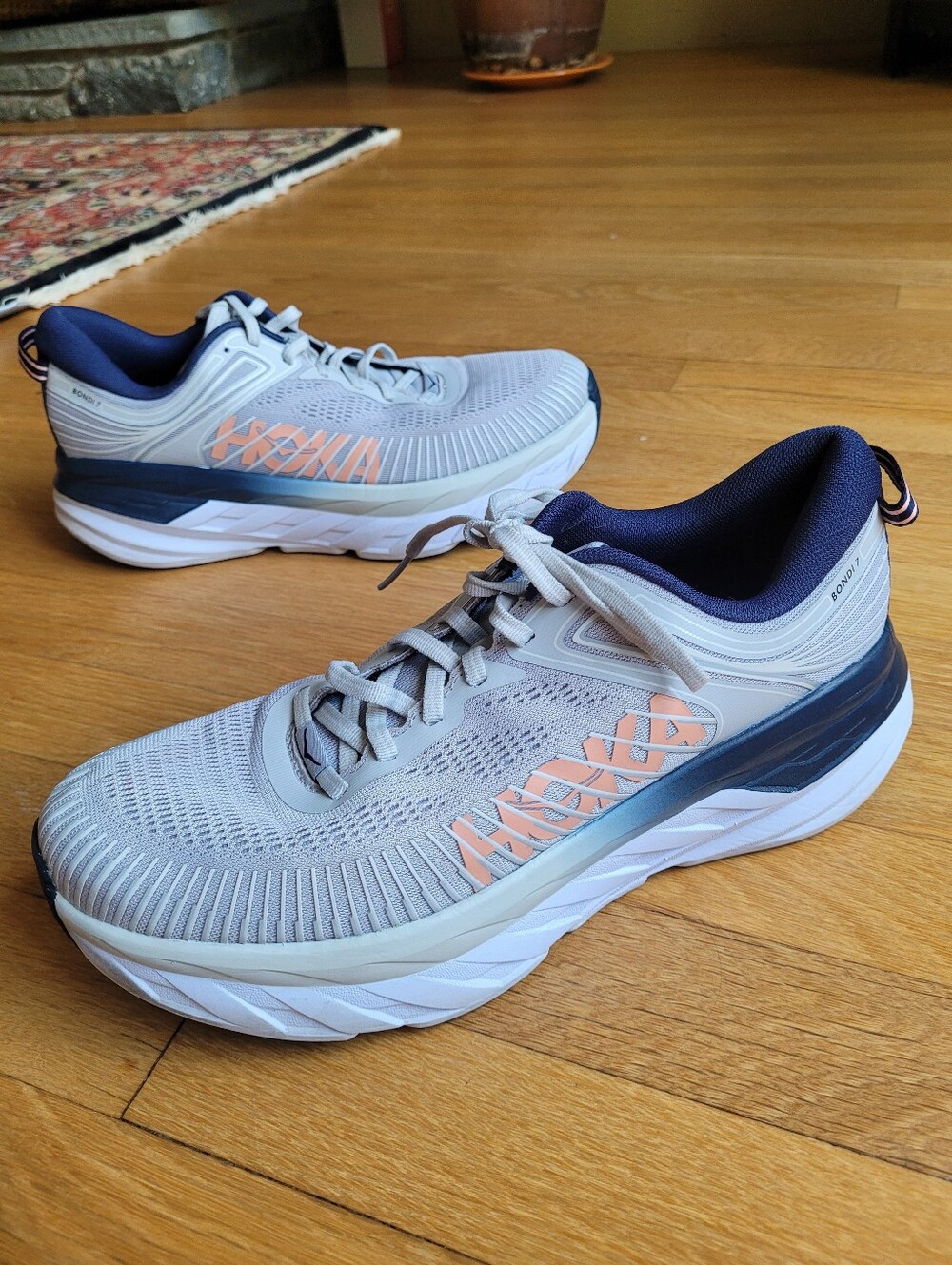 Hoka Bondi 7 Lunar Rock/Black Iris